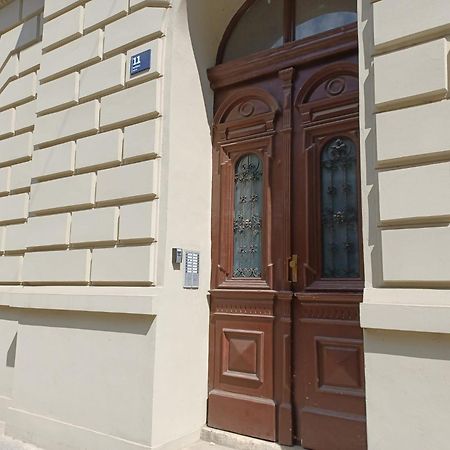 Apartment Calliope Zagreb Buitenkant foto