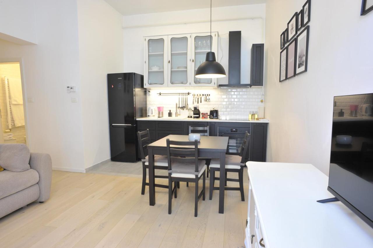 Apartment Calliope Zagreb Buitenkant foto