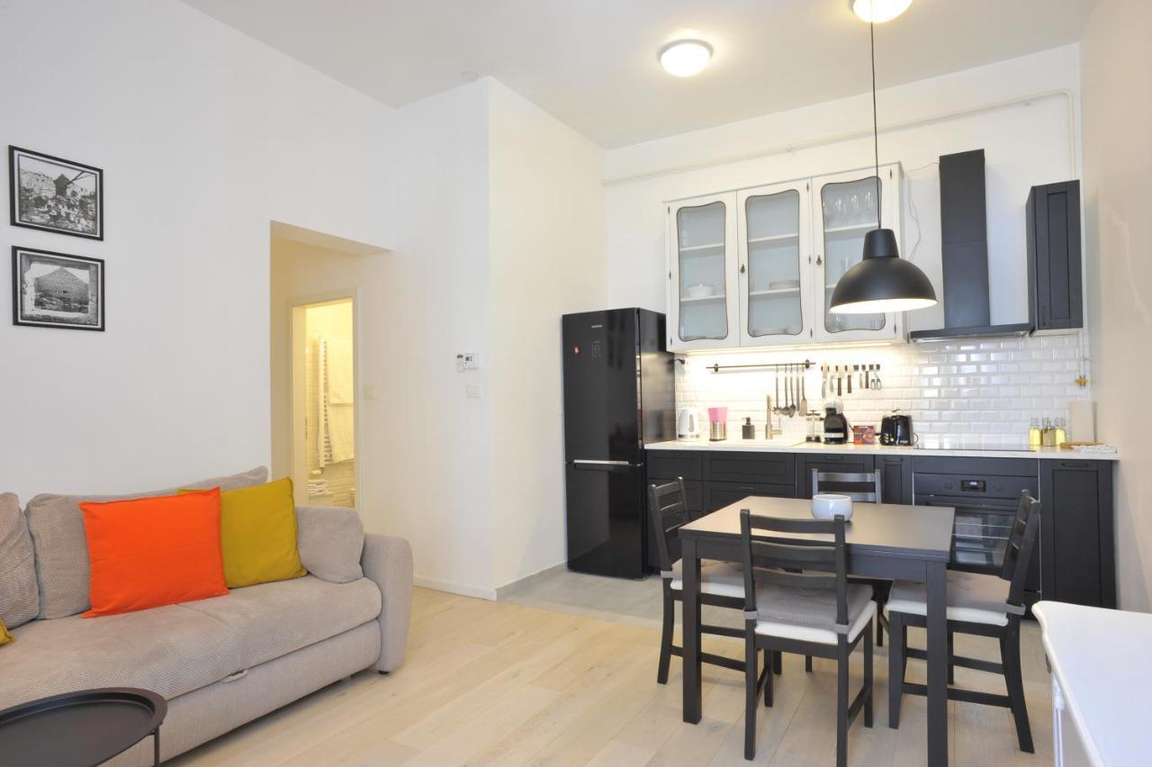 Apartment Calliope Zagreb Buitenkant foto